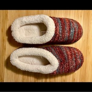 Relish-3/$30 item Size 8 slipper